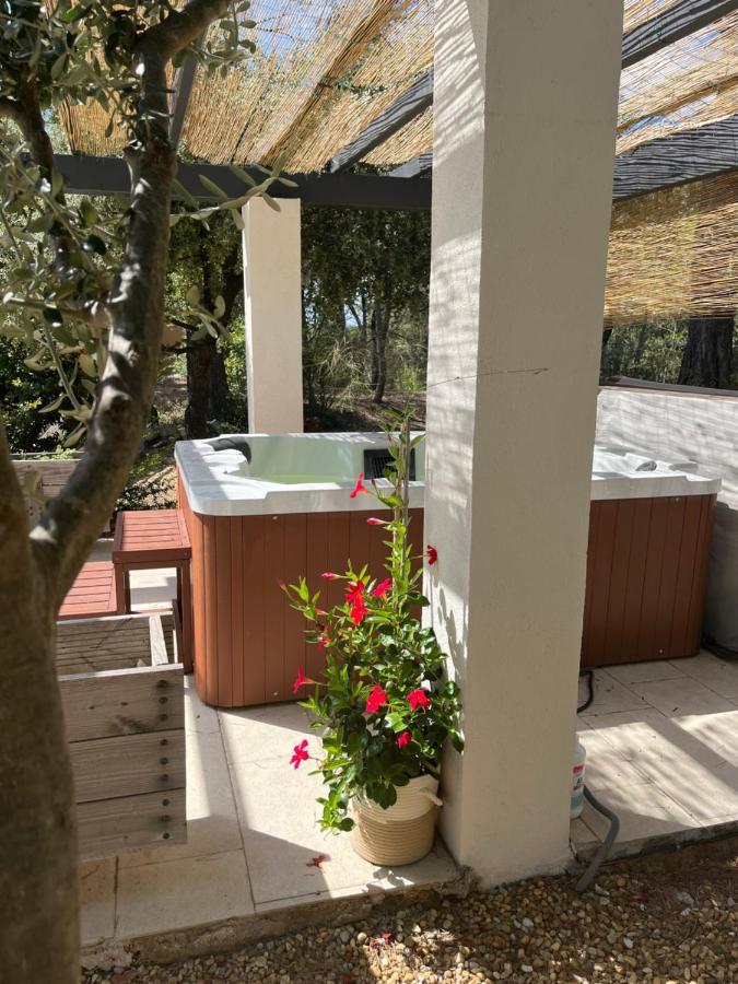 Carpe Diem Residence Hoteliere Lorgues Bagian luar foto